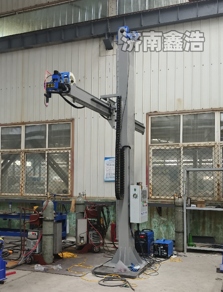 重型焊接操作機，智能數(shù)控，自動焊接